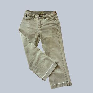 WORN Brand Green Wide Leg Capri Pants - Size 2 (Fits 00/0) Cropped Raw Hem